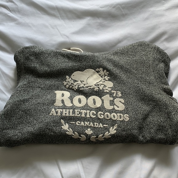 Grey Roots hoodie - Picture 2 of 3